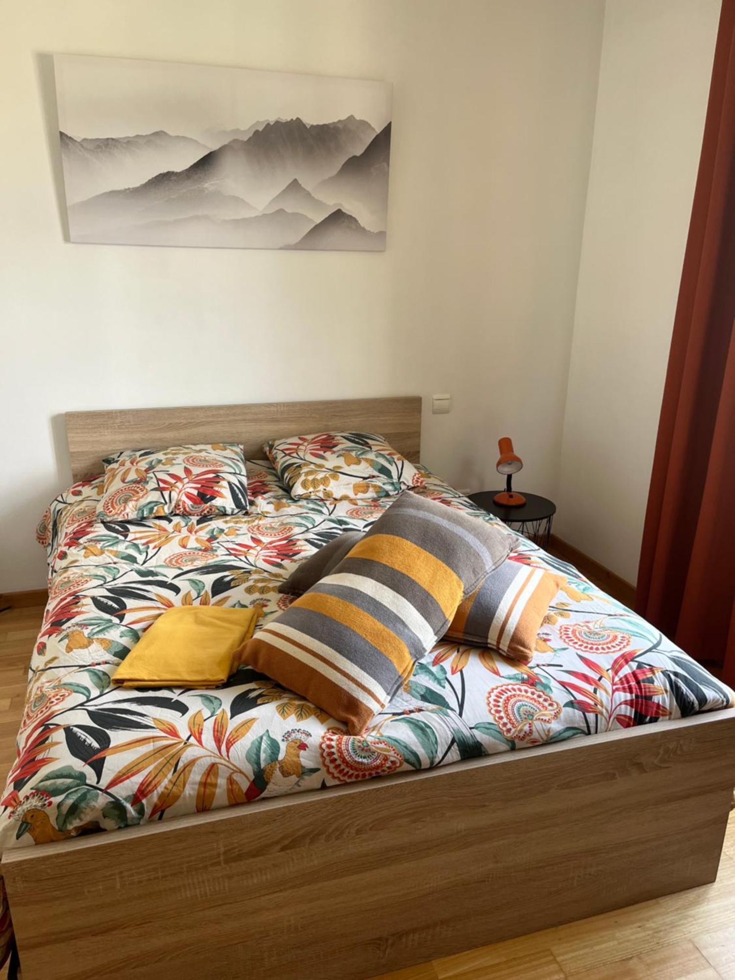 Ferienwohnung Agreable 2 Pieces Au Coeur De Thônes Exterior foto